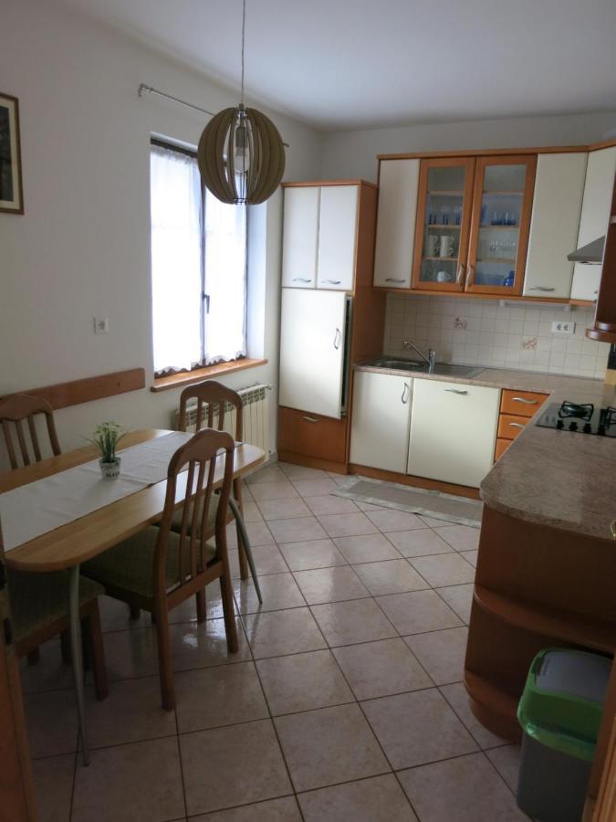 Apartma Kapitanovse Ajdovscina Exterior photo