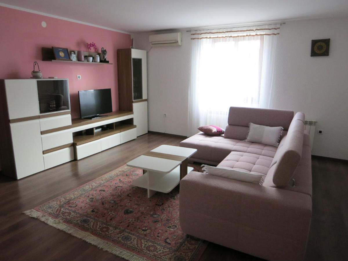 Apartma Kapitanovse Ajdovscina Exterior photo
